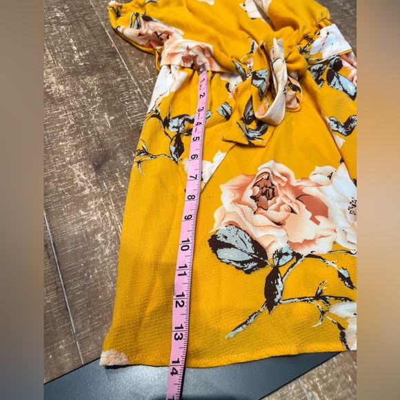 SHEIN VCAY Floral Print One Shoulder Belted Romper - Picture 7 of 11